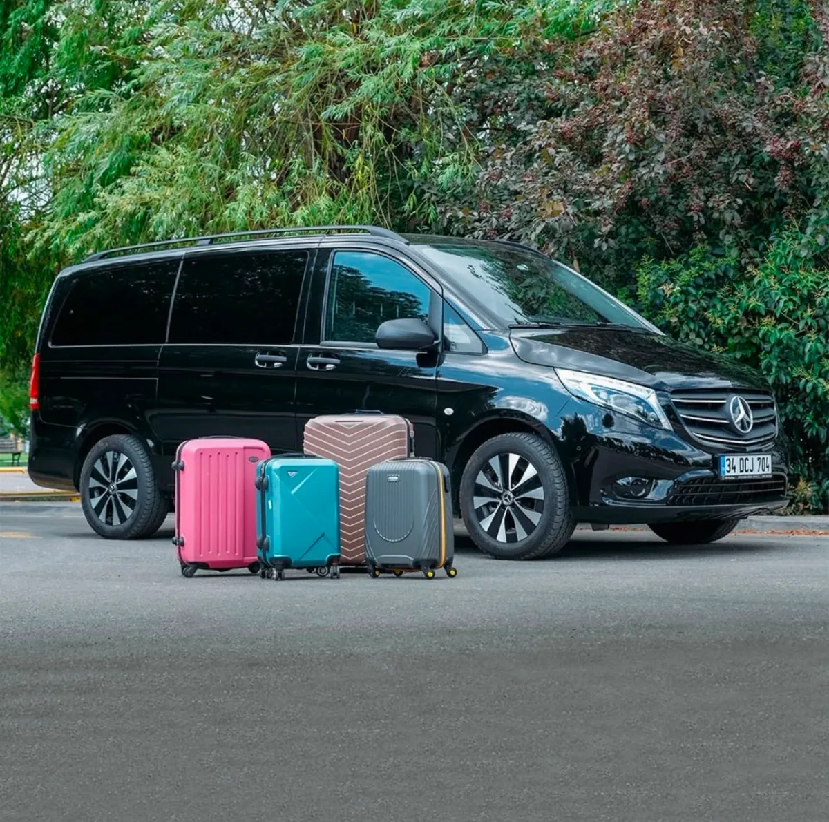 Premium Minivan 