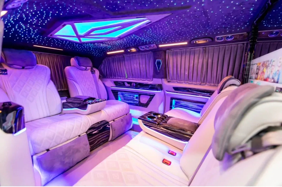 Premium Minivan 
